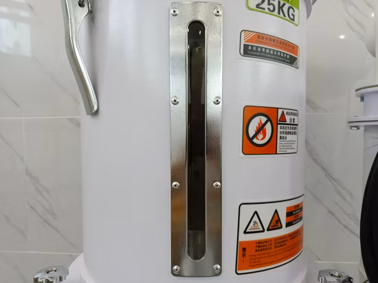 Pet/PP/PE Secador de gránulos de plástico de aire caliente Secador de tolva /Máquina de secado de plástico